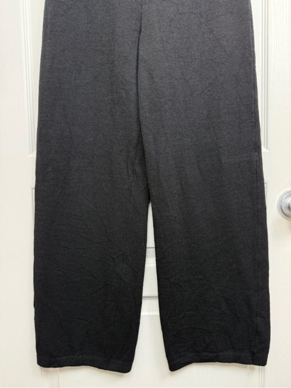 St. John Caviar Santana Knit Wool Pants Size 6 Black - Picture 5 of 7